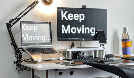 Smart Standing Desks: The Future of Workspaces