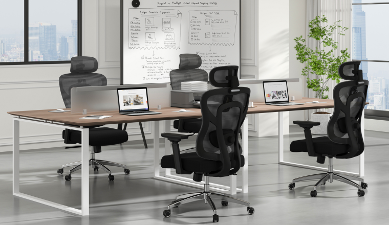 4 mesh back with sponge seat ergonomic office chairs in the office, with a whiteboard next to it